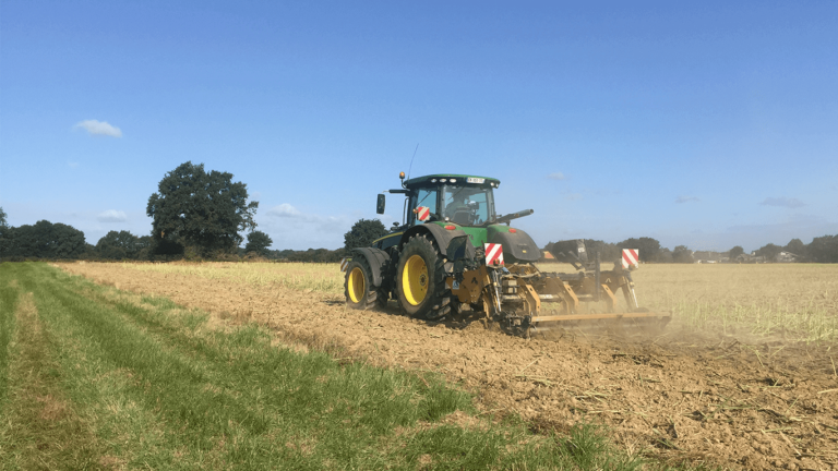 Prestation décompacteur agricole